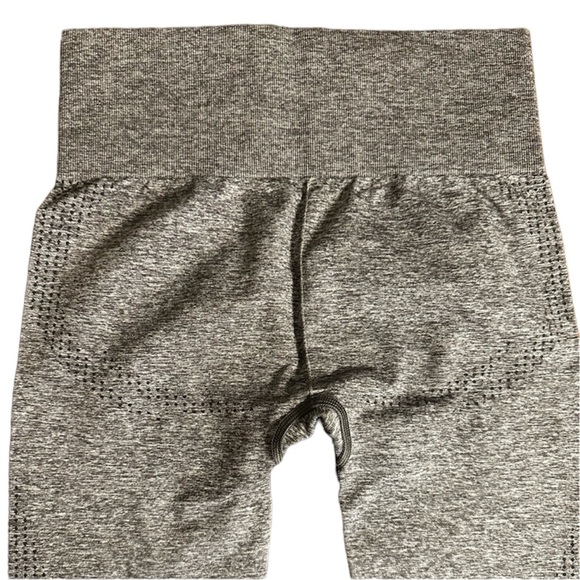 Gymshark Light Grey Vital Legging XS - Picture 7 of 13